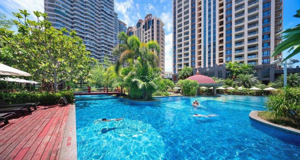 Sanya Shanghai Huating Boutique Resort Hotel Bagian luar foto
