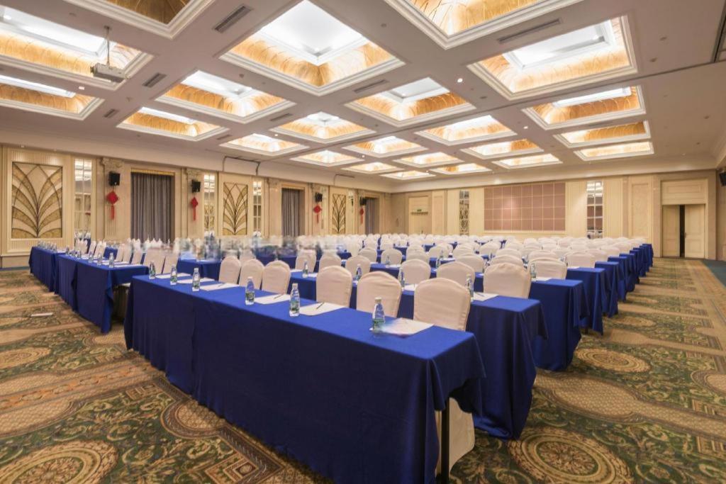 Sanya Shanghai Huating Boutique Resort Hotel Bagian luar foto