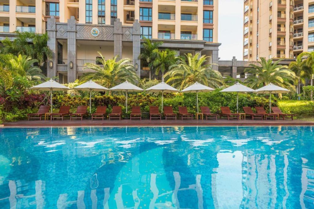 Sanya Shanghai Huating Boutique Resort Hotel Bagian luar foto
