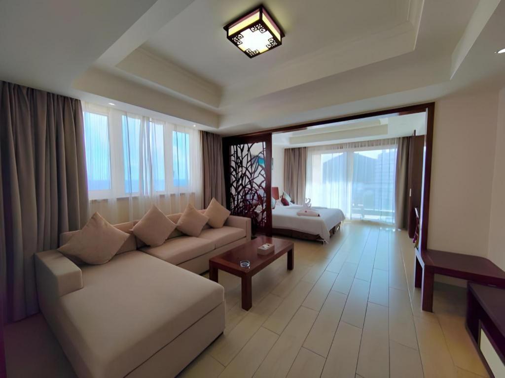 Sanya Shanghai Huating Boutique Resort Hotel Bagian luar foto