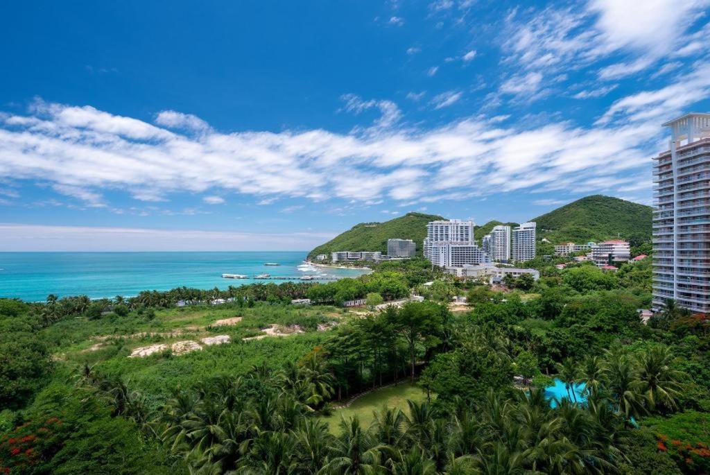 Sanya Shanghai Huating Boutique Resort Hotel Bagian luar foto